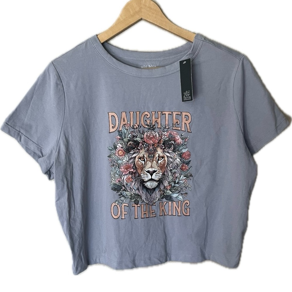 Wild Fable Daughter of the King graphic tee
Size XXL NWT Slate Blue